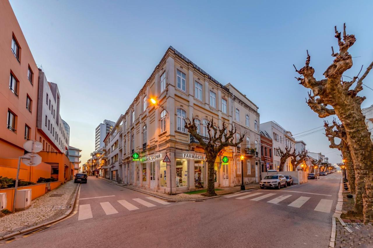 A Loft Of Stars - Casino & Beach Figueira da Foz Exterior photo